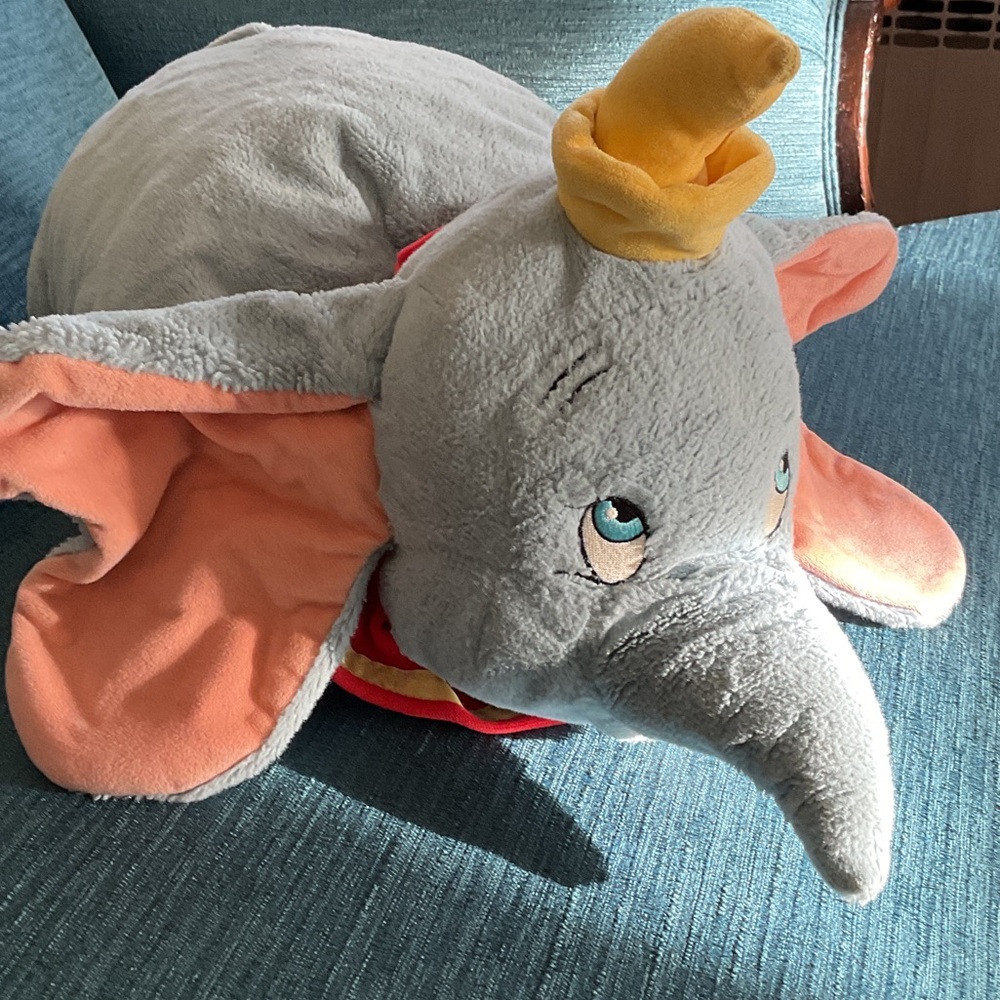 Dumbo pillow pet
